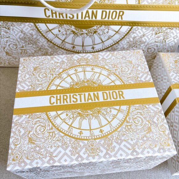 DIOR HOLIDAY PACKAGING, 2 BOXES, 2 BAGS, 2 RIBBO, TISSUE - Picture 9 of 10